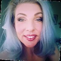 Leah Schaefer's Instagram, Twitter & Facebook