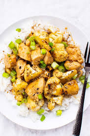 In this chicken and spinach bake recipe, chicken breast halves are seasoned and baked on a bed of spinach with a fresh tomato topping. Teriyaki Chicken And Cauliflower Ifoodreal Com