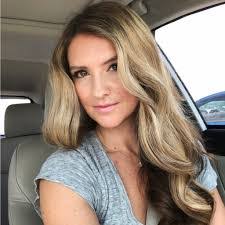 Lauren Seaton's Instagram, Twitter & Facebook