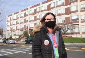 This report analyzes and compares montefiore medical center's employee health insurance and employee benefits with its industry and in health insurance: Montefiore New Rochelle Hospital Nurses Threaten 2 Day Contract Strike