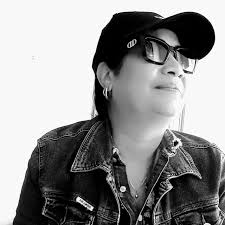 Okey con gusto sere tu amigo.