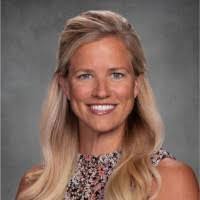 Alison Kissee's Instagram, Twitter & Facebook