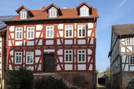 Og und verfügt über 3 zimmer, eine separate küche und ein tageslichtbad mit badewanne. 3 Zimmer Wohnung Zu Vermieten Neustadt 17 35260 Stadtallendorf Marburg Biedenkopf Kreis Mapio Net