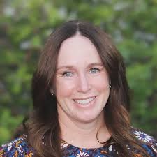 MEET THE THERAPIST MONDAY! This week we are highlighting Jennifer Grumann  who is one of our Denver office clinicians 🎉 Check out her bio below.  Jennifer is a licensed and certified Speech/Language