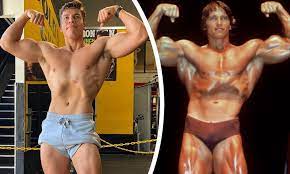 Arnold schwarzenegger's son joseph baena is 'super excited' to start new realtor career schwarzenegger has five children total. Arnold Schwarzenegger S Son Joseph Baena Posts String Of Stunning Bodybuilding Snaps Daily Mail Online