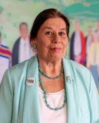 Cynthia Boone's Instagram, Twitter & Facebook