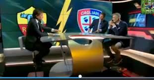 Roma tv, which is as roma's official channel, is available in hd on sky channel 213 in italy. Ruggero Rizzitelli Furioso Lascia In Diretta Lo Studio Di Roma Tv Basta Me Ne Vado Il Fatto Quotidiano
