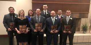 Walsh inducts Wall of Fame class