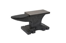 Rugged Cast Iron Anvil Small Matthys