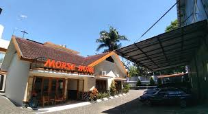 Namun, beda hal nya jika anda merasa lapar, anda tidak akan mungkin. Morse Guesthouse Malang 2021 Updated Prices Deals