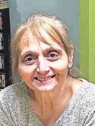 Ivy Hoyt's Instagram, Twitter & Facebook