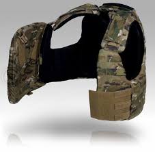 Crye Precision Cage Armor Chassis This Is How You Make A Split Front Vest Work This Vest Offers Bett Tactical Gear Survival Combat Gear Body Armor Tactical