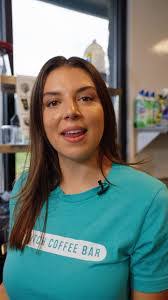 Denise Rolon's Instagram, Twitter & Facebook