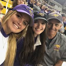 Evan Shaffer (@eeshaffer13)