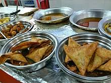 Salah satu merek dry food kucing terbaik adalah royal canin yang berfokus pada. Samosa Wikipedia