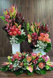 Check spelling or type a new query. Fajalobi69 On Twitter Tropical Floral Arrangements Tropical Flower Arrangements Modern Flower Arrangements