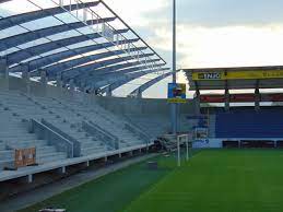 Die bezeichnung scra neu hat durchaus seine berechtigung. Mehr Stadionatmosphare Im Schnabelholz Altach Vol At
