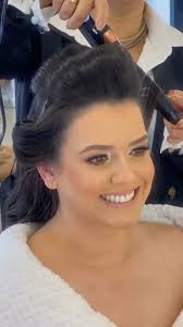 ✨ Toda história tem um começo… e a nossa começou em 2018! ✂️ Com muita  coragem, amor pela beleza e o sonho de transformar vidas através do  autocuidado, a Débora deu o