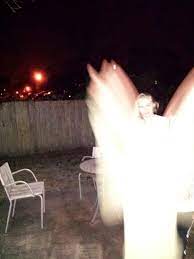 Pin By Margaret Sneed On Ghost Pictures Angel Pictures Real Angels Angel Sightings