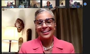 Jeannette Mobley's Instagram, Twitter & Facebook