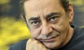 Βρείτε άρθρα για lifestyle, ταξίδι, διασκέδαση, γυναίκα, υγεία, τεχνολογία και. Antwnhs Kafetzopoylos H Fwtografia Me Thn Korh Toy Kai To Tryfero Mhnyma Sto Facebook Mothersblog Gr