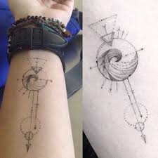 Pin Von Madelaine Seifert Auf Tattoo Geometrische Tattoos Sternzeichen Tattoos Wasserman Tattoo