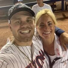 bossss (@BrandenBoss23)