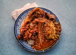 Such intensive labour is no longer in practice today hence, nasi kandar is more commonly found in restaurants throughout malaysia. Nasi Kandar Utara Kemaman Menu In Kemaman Food Delivery In Kemaman Foodpanda