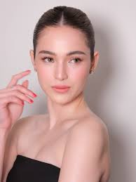 Human barbie doll glow @msbarbieimperial ✨ #makeupbymariahsantos  #mariahfied makeup @mariahsantos23 hair @iamarvinsantos styled by  @myrrhlaoto @edjgalang @carlieheartsyou