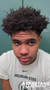 Derek Queen's Instagram, Twitter & Facebook