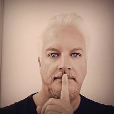 Google reportedly owes the Kremlin more than 2 undecillion rubles — a 2  followed by 36 zeroes — after refusing to pay fines for blocking  pro-Russian channels