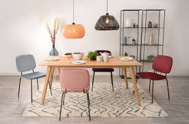 Chaise Velours Bleu Gris Dossier Bandeau Et Pieds Metal Clyde En 2020 Avec Images Petite Salle A Manger Table Et Chaises Tapis Salle A Manger