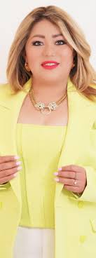 Marzo, 2023. Tercera edición by latinasconpoder