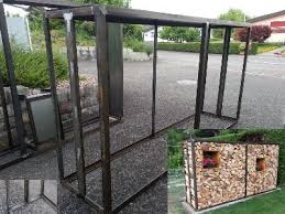 Metallgestell Sichtschutz Fenstereinsatz Rostendes Metallgestell Gestell Fur Holz Holzlager Hzkr Produkte Aus Metall Kaminh Holzlager Sichtschutz Holz