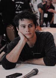 Tumblr is a place to express yourself, discover yourself, and bond over the stuff you love. Dylanobrien Dylanobrienwallpaper Dylan O Brien Cute Dylan O Brien Dylan O