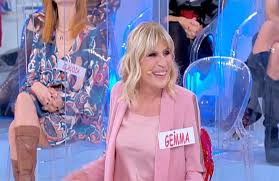 Non dà spazio, non dà il tempo necessario per far sì che una storia si sviluppi, perché lei vuole tutto e subito. Gemma Galgani Incidente Per La Regina Di Uomini E Donne