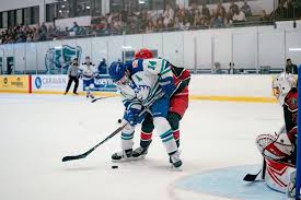 FGCU Hockey Sweeps Rival Liberty to Stay