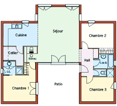Zone de jour de 40m2 avec la cuisine et son îlot central. Maison Autour D Un Patio La Cabane Au Fond Du Vexin Plan Maison Plan Petite Maison Plan Maison 3 Chambres