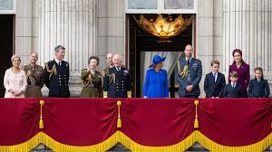Several major royal family members axed from balcony on VE Day
