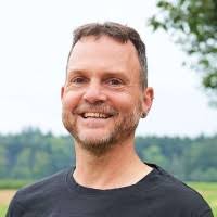 600+ Profile mit dem Suchbegriff „Büchi“