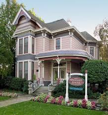 Historic Houses Of California Napa Dr Edwin Hennessey House 1889 Victorian Homes Beautiful Homes Historic Homes