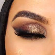 Holidays Makeup Look Video In 2020 Holiday Makeup Looks Makeup Looks Holiday Makeup