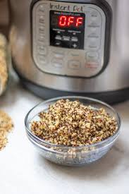 This instant pot quinoa cooks in just over 16 minutes and is almost totally hands off, so you don't have to baby sit it while you're cooking the rest of a meal. Fail Proof Recipe For Instant Pot Quinoa A Mind Full Mom
