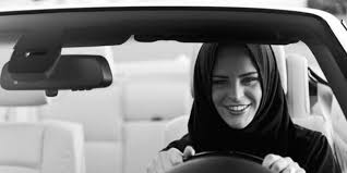 Selaku hamba, kita sentiasa memohon perlindungan dari allah swt dalam setiap pekerjaan yang kita lakukan, begitu juga ketika kita menaiki kenderaan. Inilah Doa Naik Kendaraan Agar Kamu Selamat Di Perjalanan Blog Elevenia