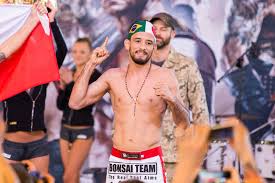 Waga zawodnika mma nie jest tajemnicą. Mateusz Gamrot Moze Zostac Pierwszym Podwojnym Mistrzem Ksw W Gliwicach Powalczy O Pas Wagi Piorkowej Sportowy24 Pl