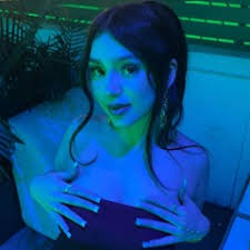 Stream comethru by jaye