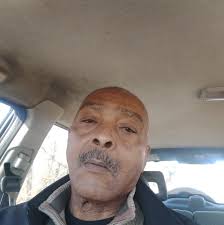 🎶 Coming up this week! 🎶 Jason will be in Valley Center, KS this  Saturday, October 18 for @101SoberFest! 🎤🤠 🎟️ Grab your tickets here:  https://www.101soberfest.com/events