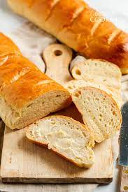 Because homemade breads like this italian bread don't contain any preservatives (like the breads you buy at the store do), they only stay fresh for a short period of time. Italian Bread Recipe Amanda S Cookin