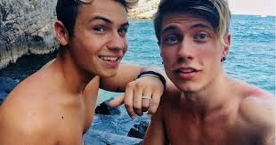 Con questo nome hanno iniziato a pubblicare cover su youtube. Benji Fede Concerto All Arena Di Verona