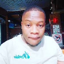 Oblique Seville defies the cool, wet conditions and a slight headwind of  -0.3m/sec in Lausanne to win the 100m in 9.87. The Jamaican beats Olympic  champion Noah Lyles convincingly by 15 hundredths